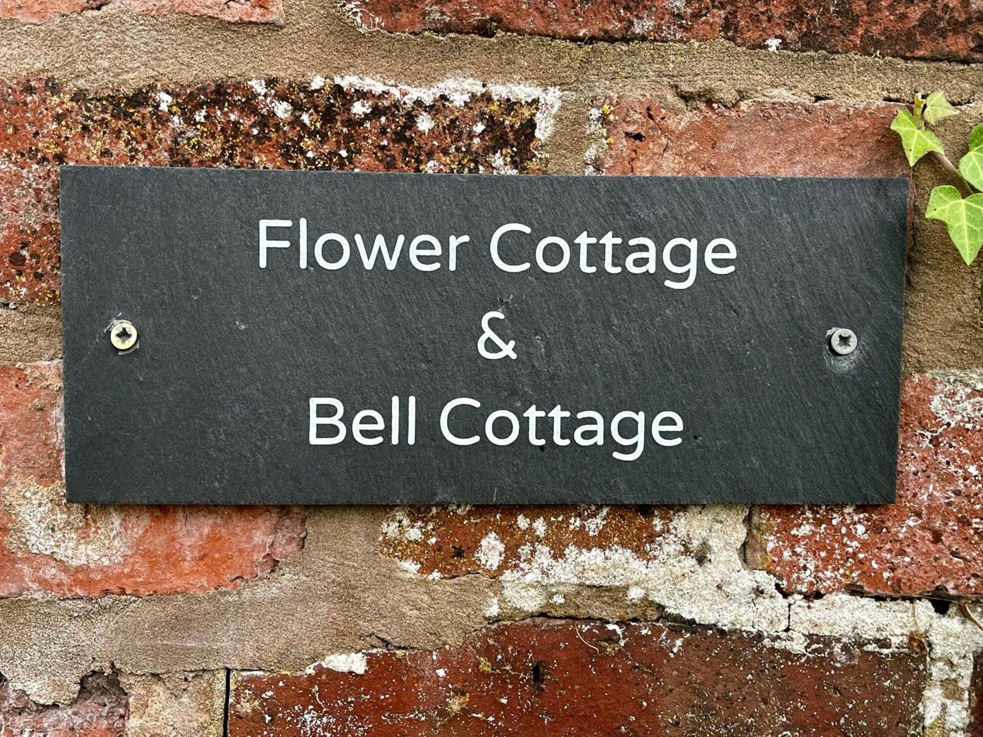 Flower Cottage By Ludlow Castle With Onsite Parking Экстерьер фото