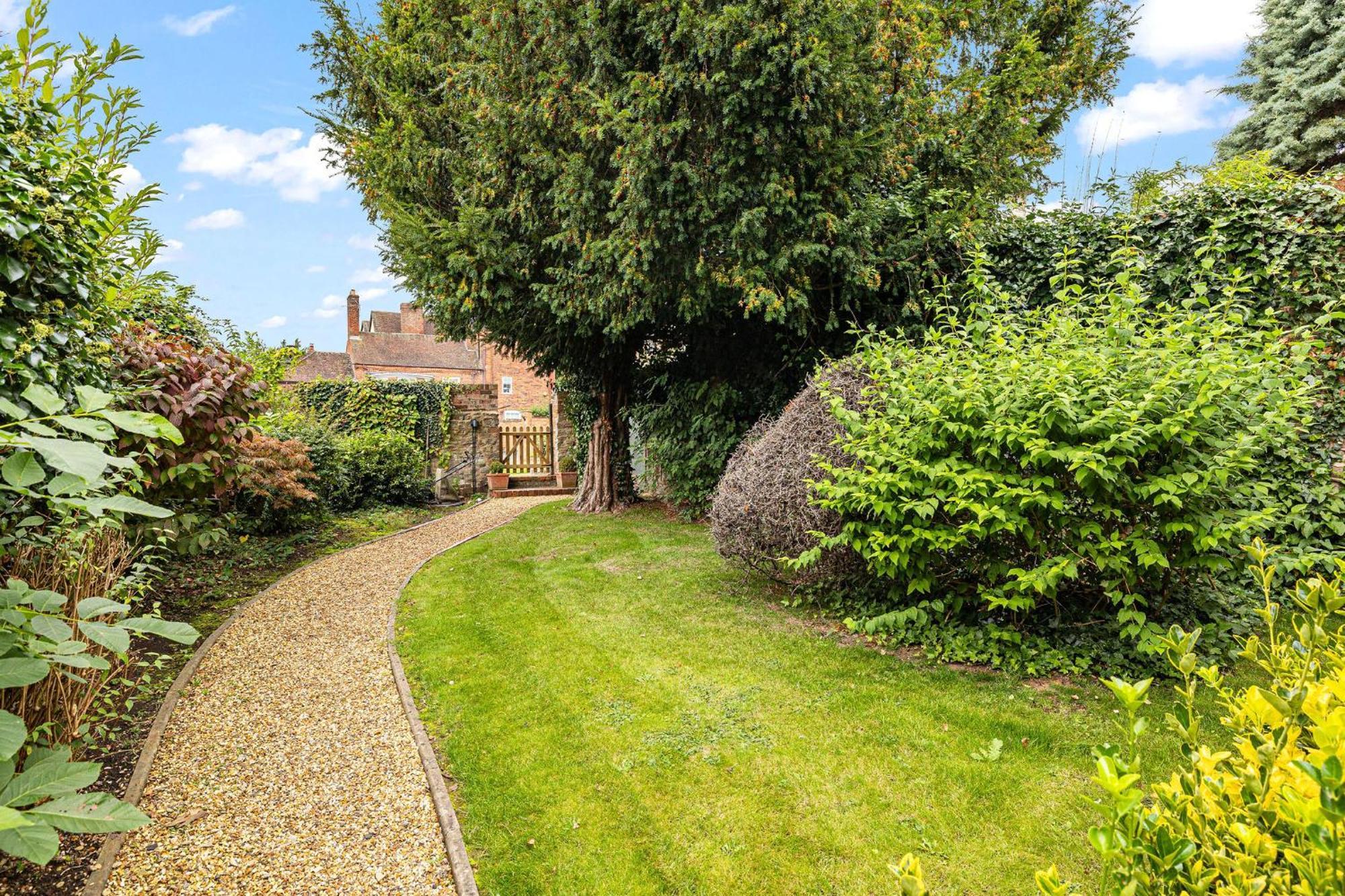 Flower Cottage By Ludlow Castle With Onsite Parking Экстерьер фото