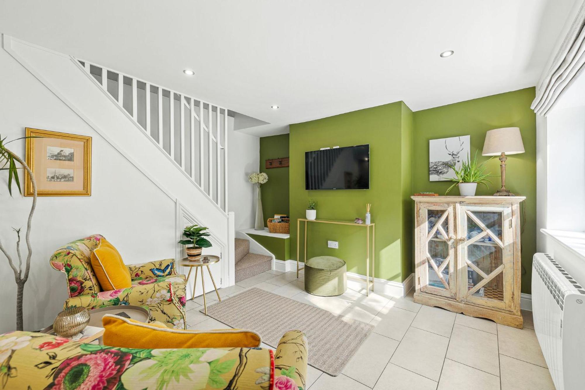 Flower Cottage By Ludlow Castle With Onsite Parking Экстерьер фото