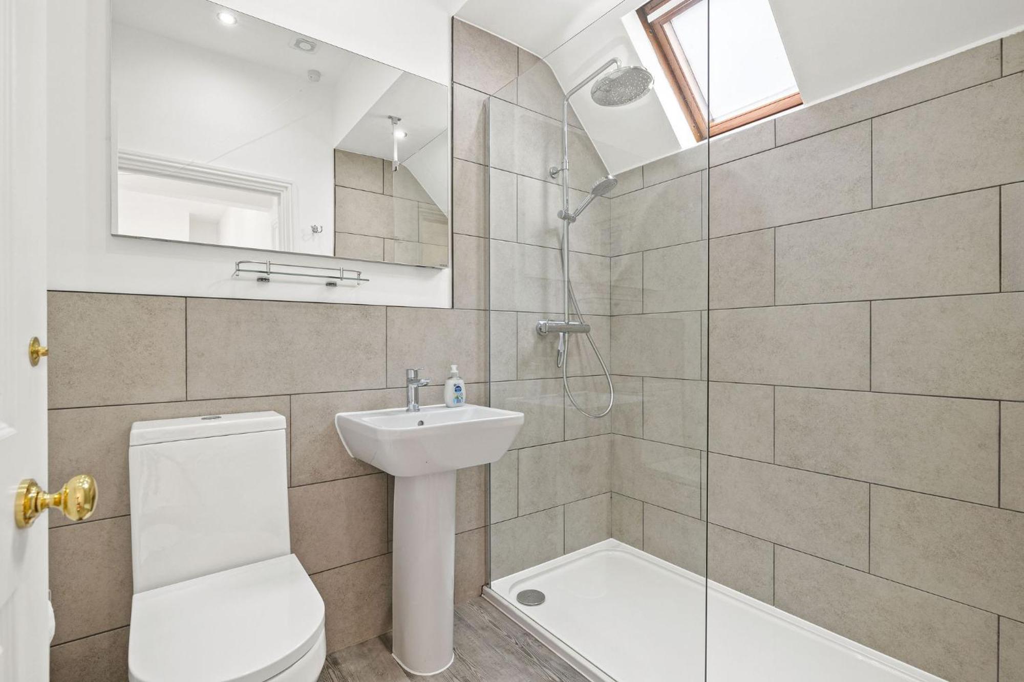 Flower Cottage By Ludlow Castle With Onsite Parking Экстерьер фото